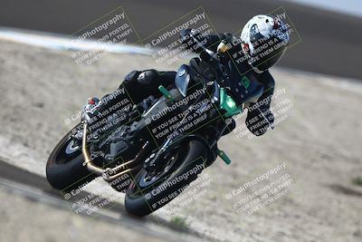 media/Nov-01-2025-TrackDaz (Sat) [[2b4d5192bc]]/C Group/1240pm (Turn 2 Outside)/